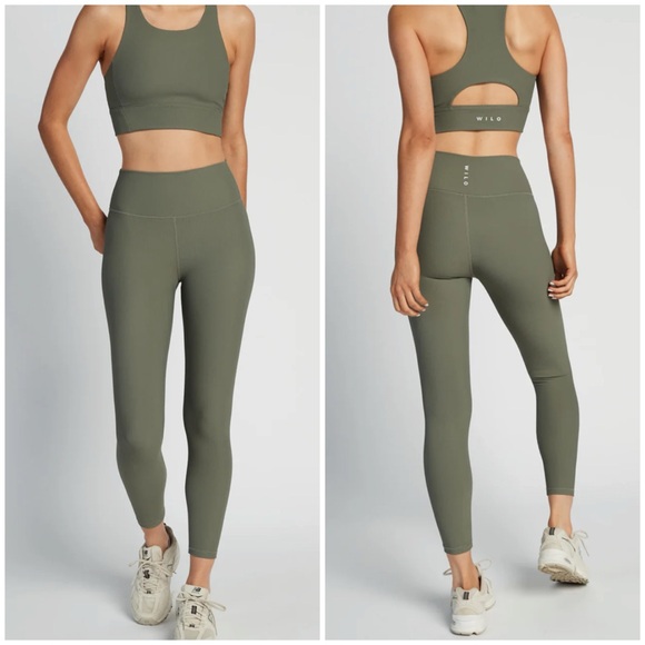 Wilo Pants - WILO Base Ribbed 7/8 Legging